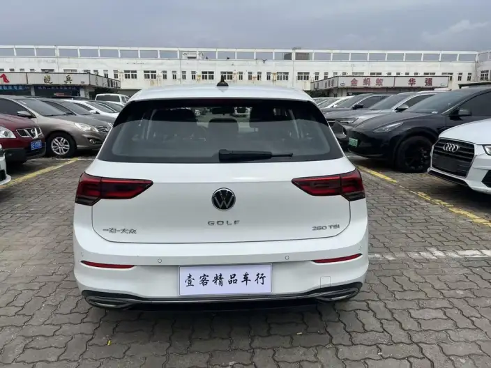 Volkswagen Golf 2023 Model Facelift 280TSI DSG Pro – фото 5