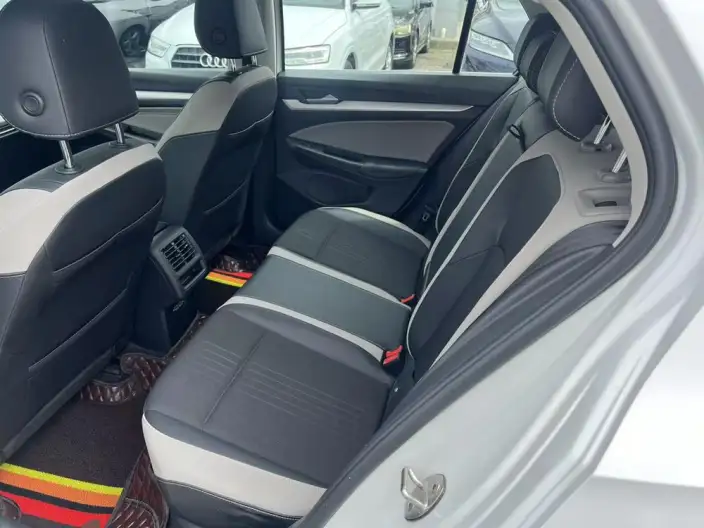 Volkswagen Golf 2023 Model Facelift 280TSI DSG Pro – фото 10