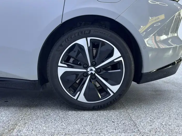 NIO ET5T 2025 Model 75kWh – фото 9