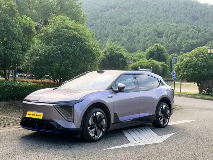 HiPhi HiPhi Y 2023 Model 765km Ultimate Edition – фото 1