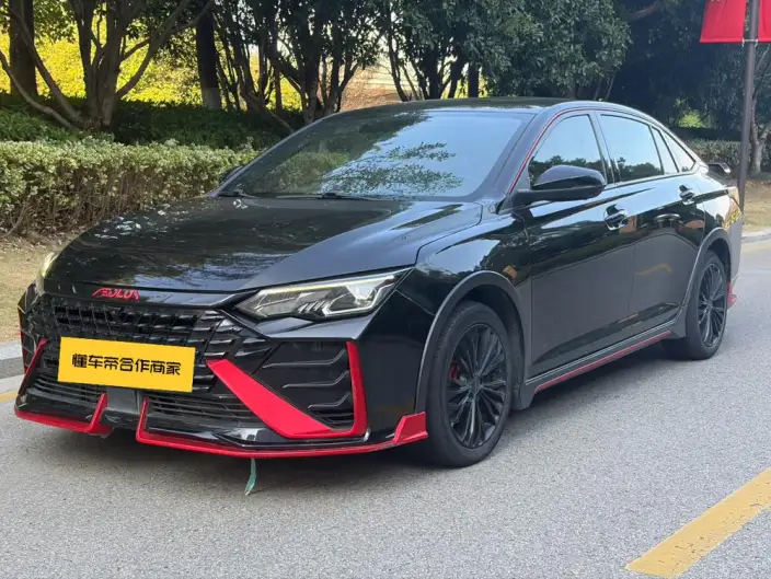 Yixuan Max 2022 Model 1.5T Dark Night Edge Edition – фото 1