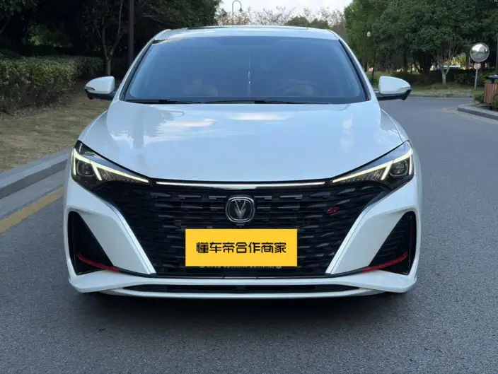 Changan Eado 2022 Model PLUS Blue whale NE 1.4T GDI DCT Flagship Model – фото 2