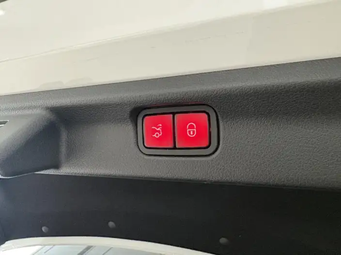 Mercedes-Benz EQE 2022 Model EQE 350 Pioneer Edition – фото 9