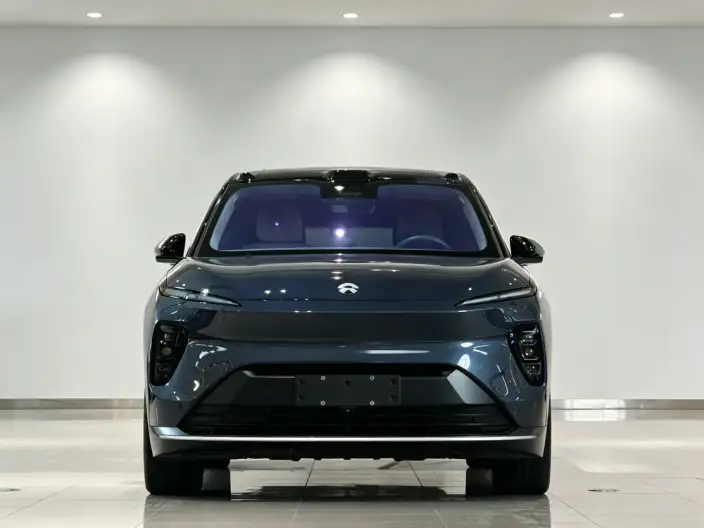 NIO ES8 2024 Model 75kWh Executive Edition