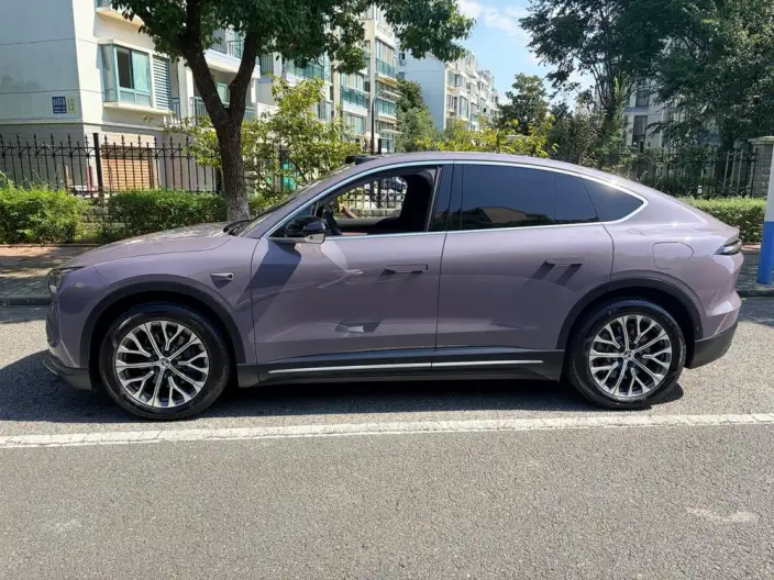 NIO EC6 2024 Model 75kWh