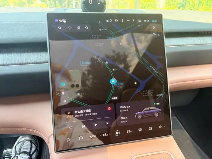 NIO EC6 2024 Model 75kWh – фото 6