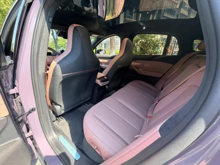 NIO EC6 2024 Model 75kWh – фото 9