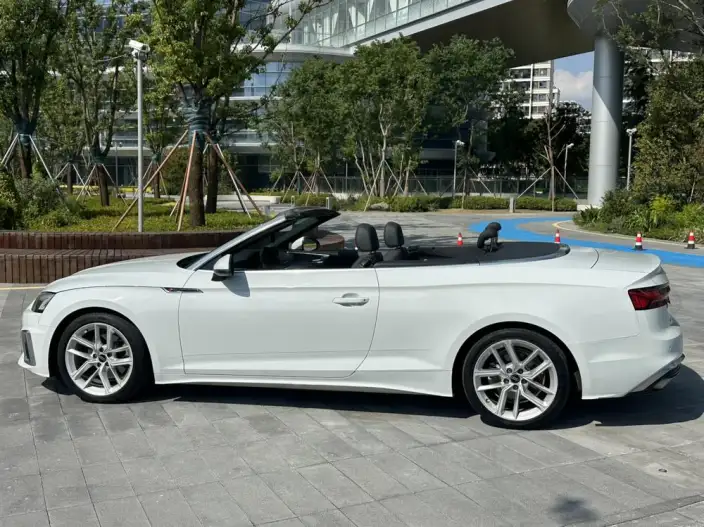 Audi A5 2023 Model Cabriolet 40 TFSI Fashion Dynamic Model