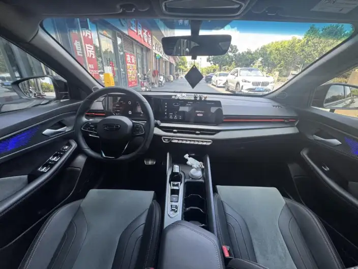Geely Binrui 2022 Model Geely Binrui COOL 1.5T DCT Thunder Edition – фото 8