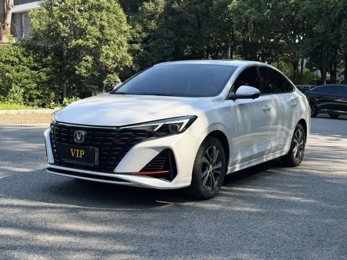 Changan Eado 2023 Model PLUS Changxiang Edition Blue whale NE 1.4T GDI DCT Noble Model – фото 1