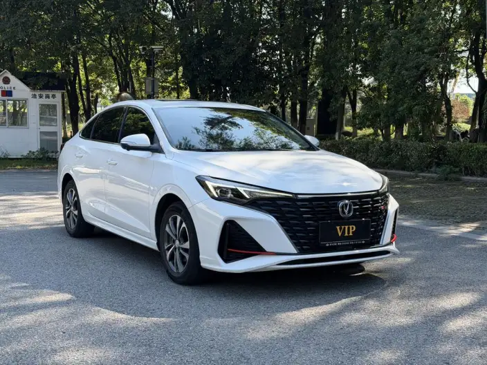 Changan Eado 2023 Model PLUS Changxiang Edition Blue whale NE 1.4T GDI DCT Noble Model – фото 3