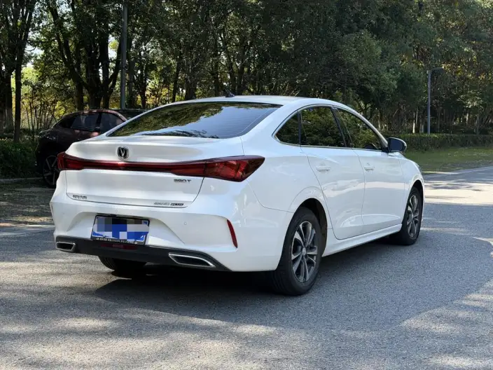 Changan Eado 2023 Model PLUS Changxiang Edition Blue whale NE 1.4T GDI DCT Noble Model – фото 7