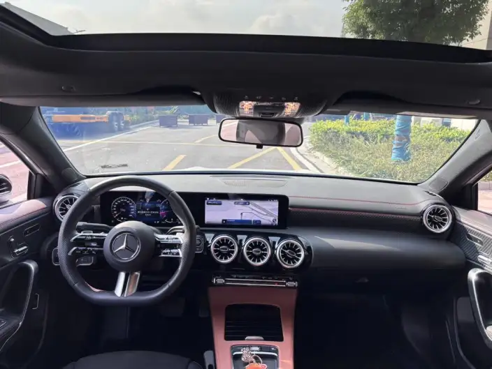 Mercedes-Benz A-class 2024 Model Facelift A 200 L Fashion Edition – фото 9