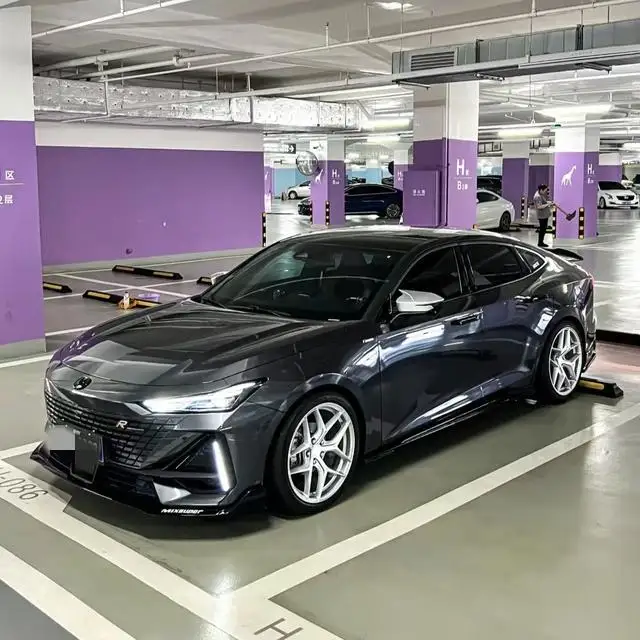 Changan UNI-V 2022 Model 1.5T Sports Edition