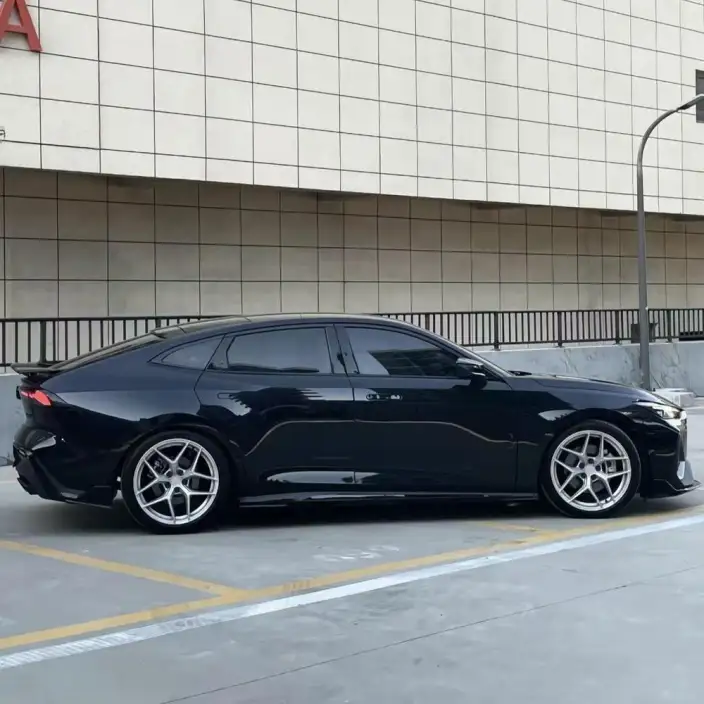 Changan UNI-V 2022 Model 1.5T Sports Edition – фото 5