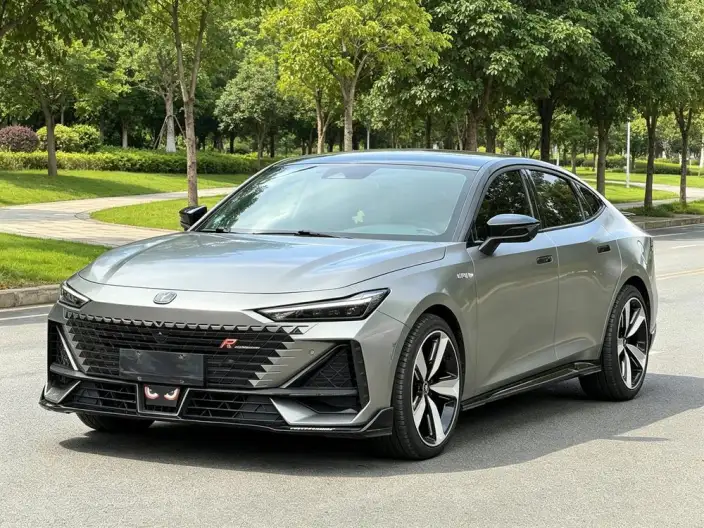 Changan UNI-V 2022 Model 1.5T Sports Edition