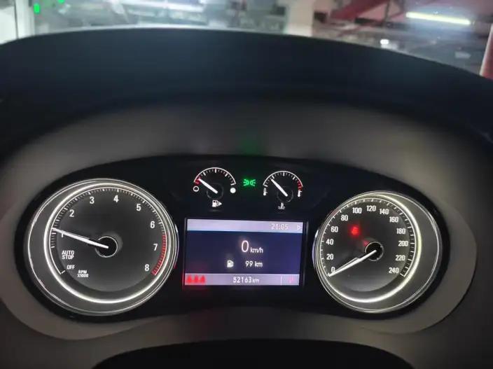Buick LaCrosse 2022 Model 652T Luxury Model – фото 8