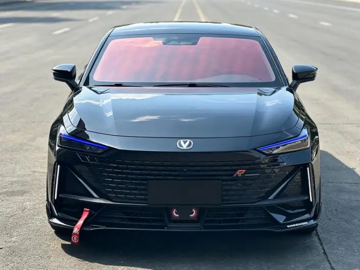 Changan UNI-V 2022 Model 1.5T Sports Edition