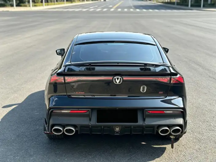 Changan UNI-V 2022 Model 1.5T Sports Edition – фото 5
