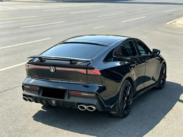 Changan UNI-V 2022 Model 1.5T Sports Edition – фото 6