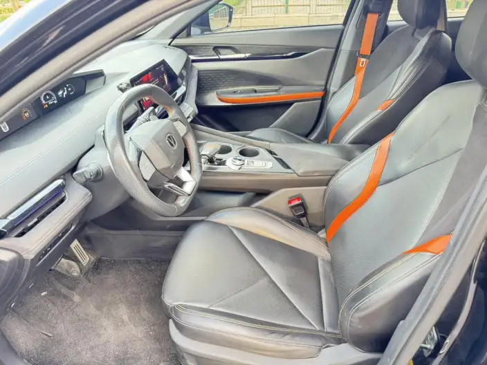 Changan UNI-V 2022 Model 1.5T Sports Edition – фото 9