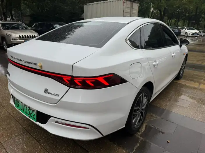 Qin Plus EV 2021 Model 500KM Luxury Model – фото 5