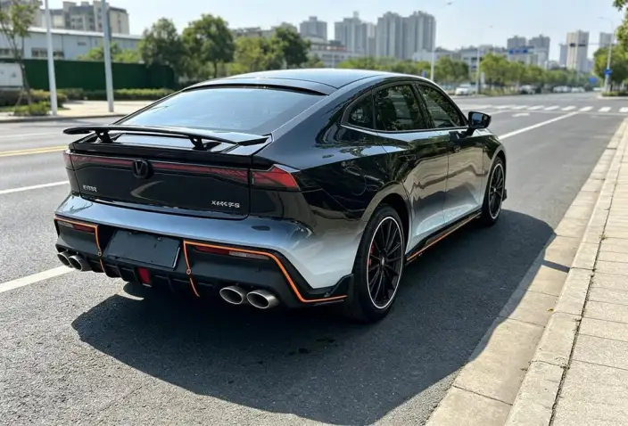 Changan UNI-V 2022 Model 1.5T Sports Edition – фото 5