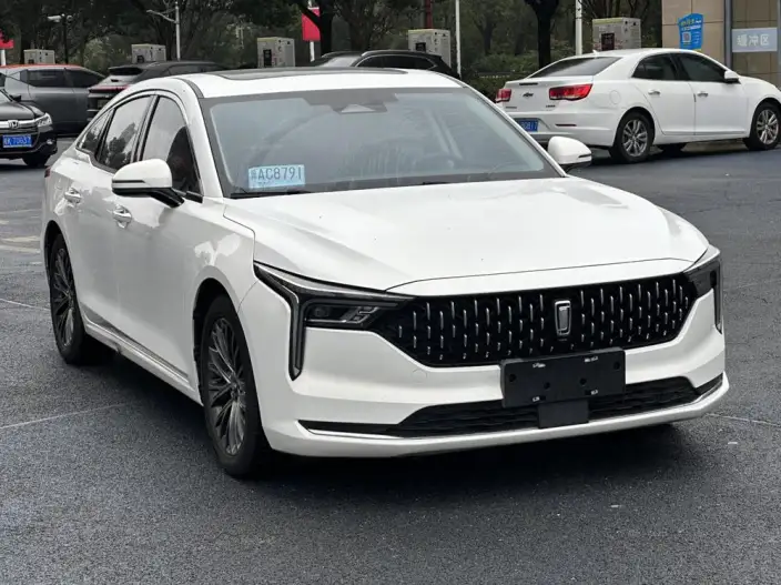 BESTUNE B70 2022 Model Third generation 1.5T Automatic Enjoy Edition Model – фото 3