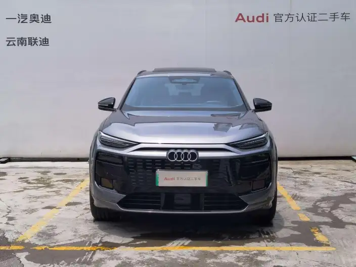 AUDI Q6L e-tron 2026 Model First Edition Pilot Edition