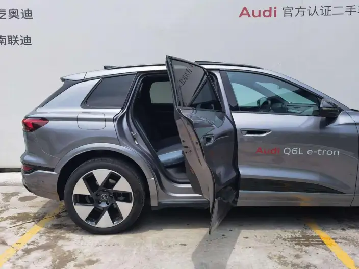 AUDI Q6L e-tron 2026 Model First Edition Pilot Edition – фото 9