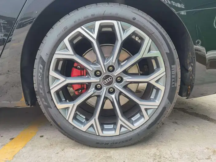 Audi A6L 2026 Model 2.0T quattro Exclusive Model – фото 6