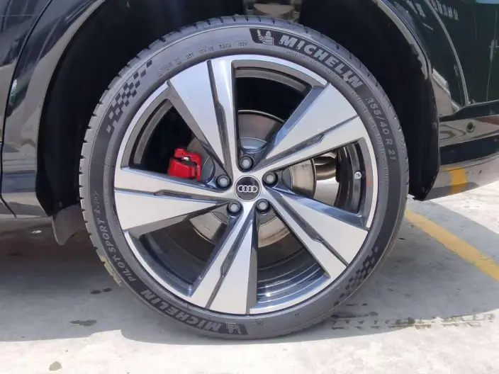 Audi Q5L 2026 Model 2.0T Smart Hybrid Flagship Model – фото 6