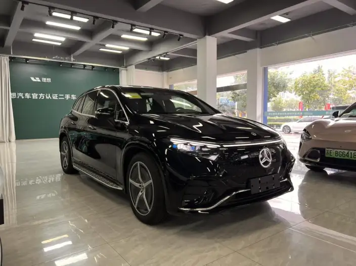 Mercedes-Benz EQS SUV 2025 Model EQS 500 4MATIC