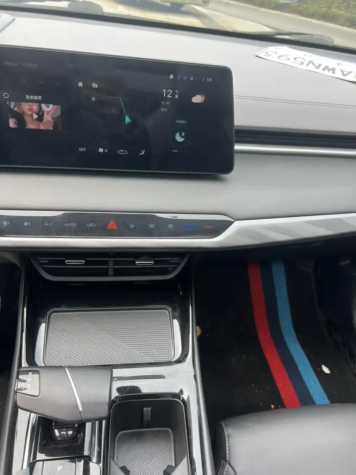 Ruicheng Plus 2023 Model 1.5T DCT Luxury Model – фото 10