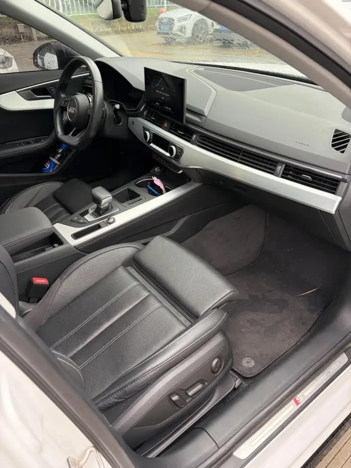 Audi A4 L 2022 Model 40 TFSI Luxury Dynamic Model – фото 5