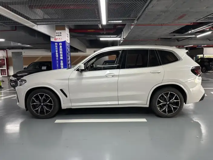 BMW X3 2023 Model xDrive30i Leading Model M Night Set