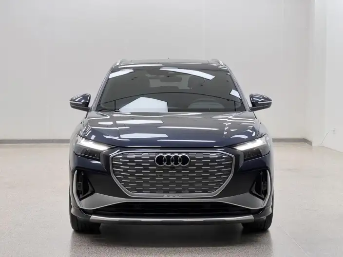 Audi Q4 e-tron 2022 Model 40 e-tron Chuangxing Edition – фото 2