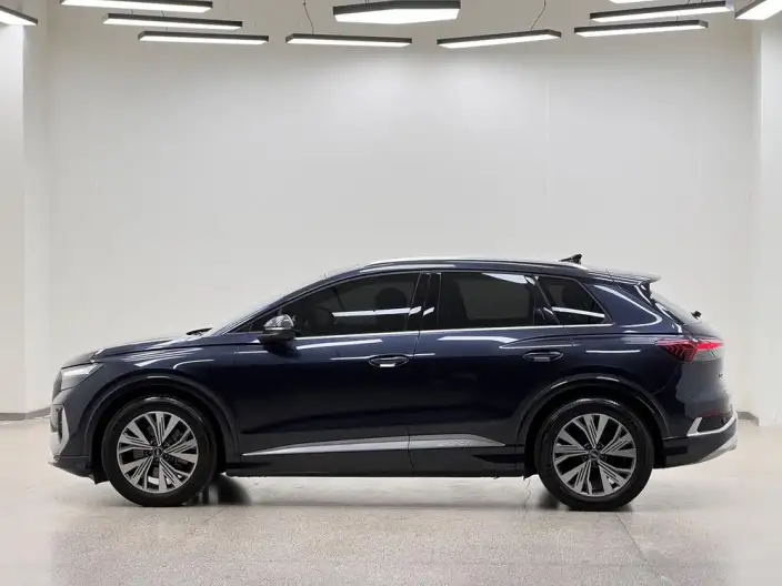 Audi Q4 e-tron 2022 Model 40 e-tron Chuangxing Edition – фото 4