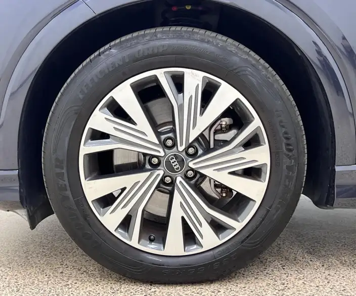 Audi Q4 e-tron 2022 Model 40 e-tron Chuangxing Edition – фото 8