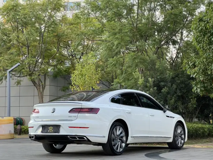 Volkswagen CC 2021 Model 380TSI Eye-catching version – фото 6