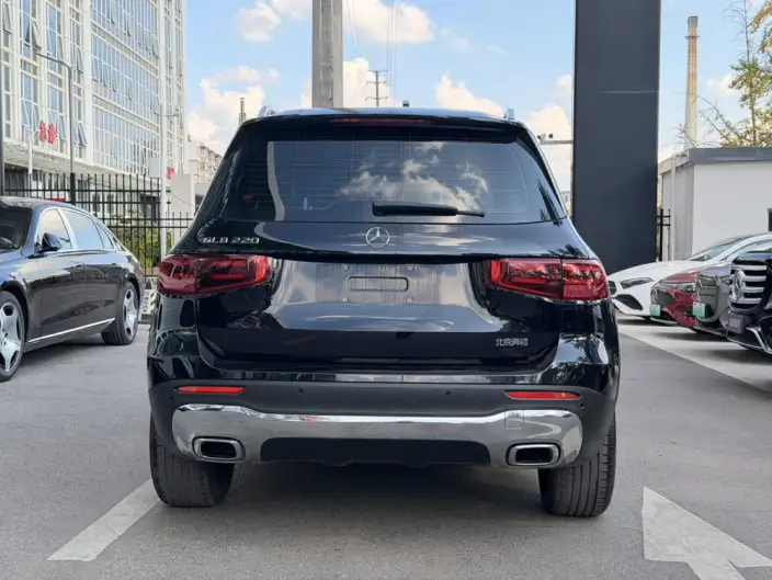 Mercedes-Benz GLB 2025 Model GLB 220 Dynamic Model – фото 5