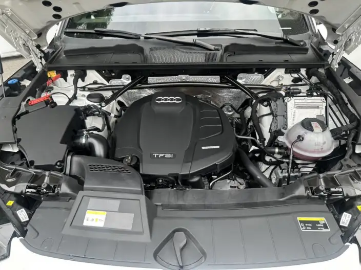 Audi Q5L Sportback 2021 Model 40 TFSI Luxury Model – фото 6