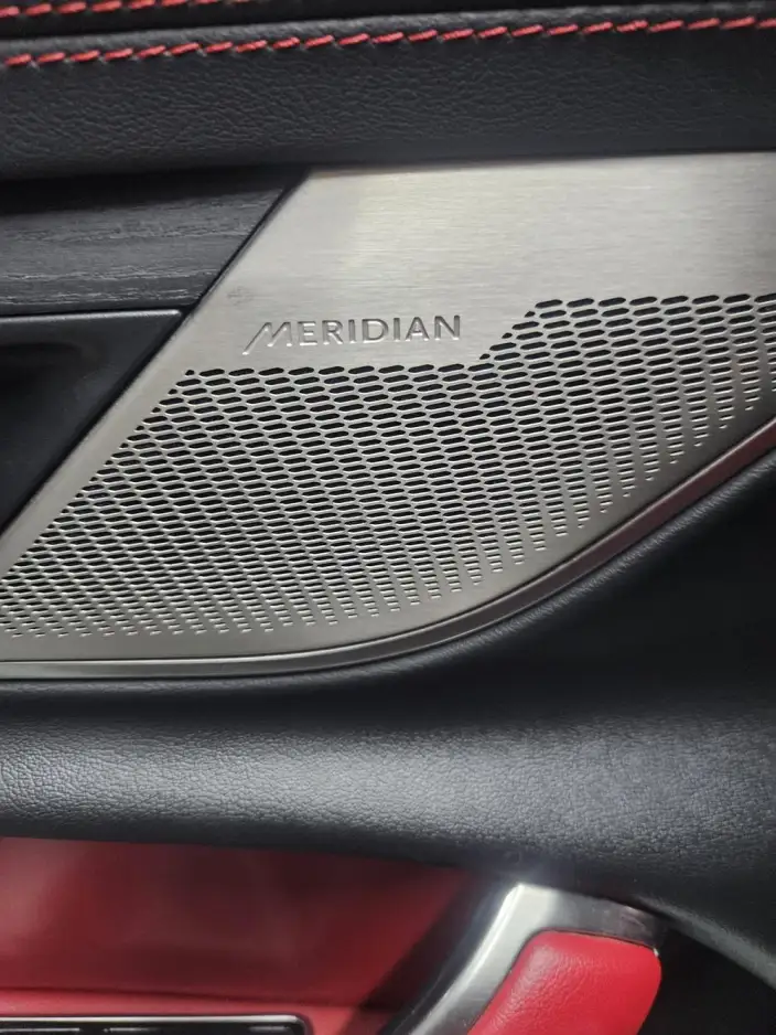 Jaguar XFL 2023 Model 2.0T P250 2WD Elite Sports Edition – фото 7