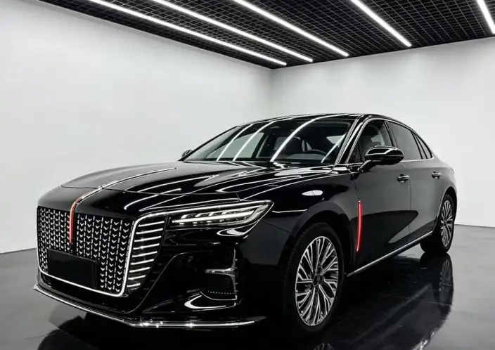 Hongqi H5 2023 Model 1.5T DCT Flag Rhythm Edition – фото 1