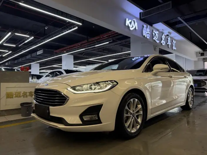 Ford Mondeo 2020 Model EcoBoost 180 Fashion Model