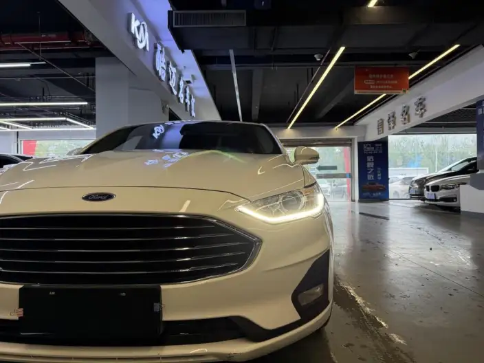 Ford Mondeo 2020 Model EcoBoost 180 Fashion Model – фото 8