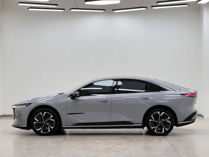 **Mazda EZ-6** 2024 Model EV 600 Zhizun Edition