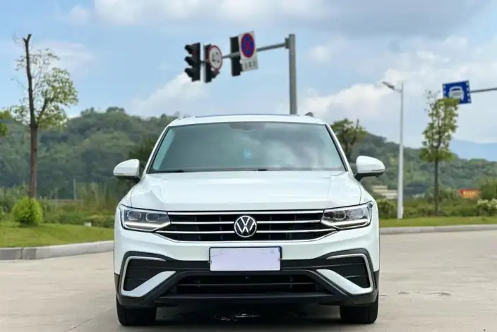 Volkswagen Tiguan L 2022 Model 330TSI Automatic 2WD Smart Edition – фото 8