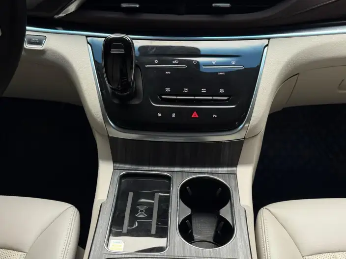 Buick GL8 2022 Model Business class 652T Comfort Model – фото 9