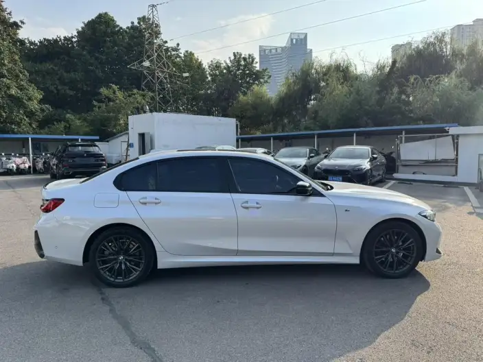 BMW 3 Series 2023 Model 325Li M Sports Night Set – фото 8